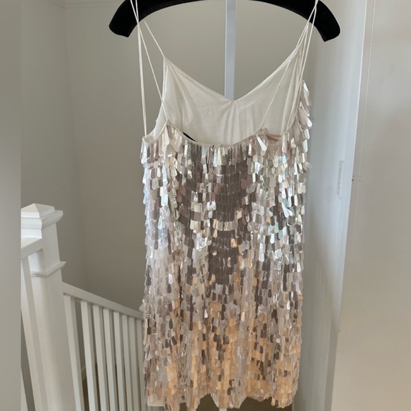 Alice and Olivia Contessa dress - Picture 6 of 14